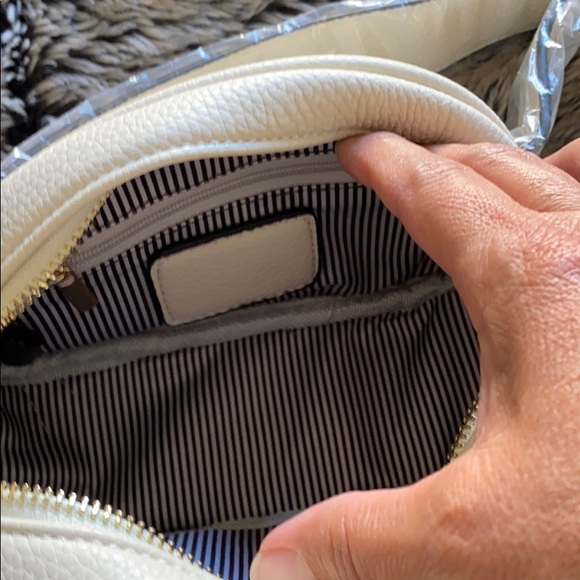 NWT Sugu belted bag - Picture 3 of 5